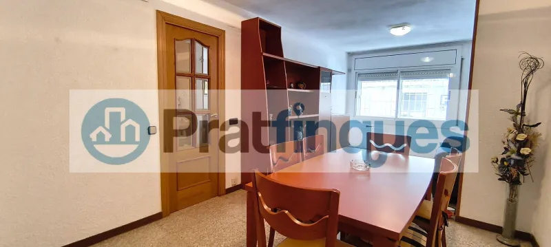 ¡PLANTA BAJA EXCLUSIVA EN PLAZA CATALUNYA: SOL, COMODIDAD Y UBICACIÓN TOP! - Ref. HB-2101-0501-2320
